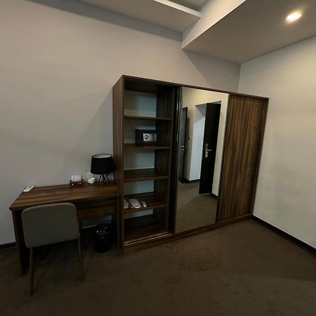 Moscow Boutique Hotel Jerevan Exteriör bild