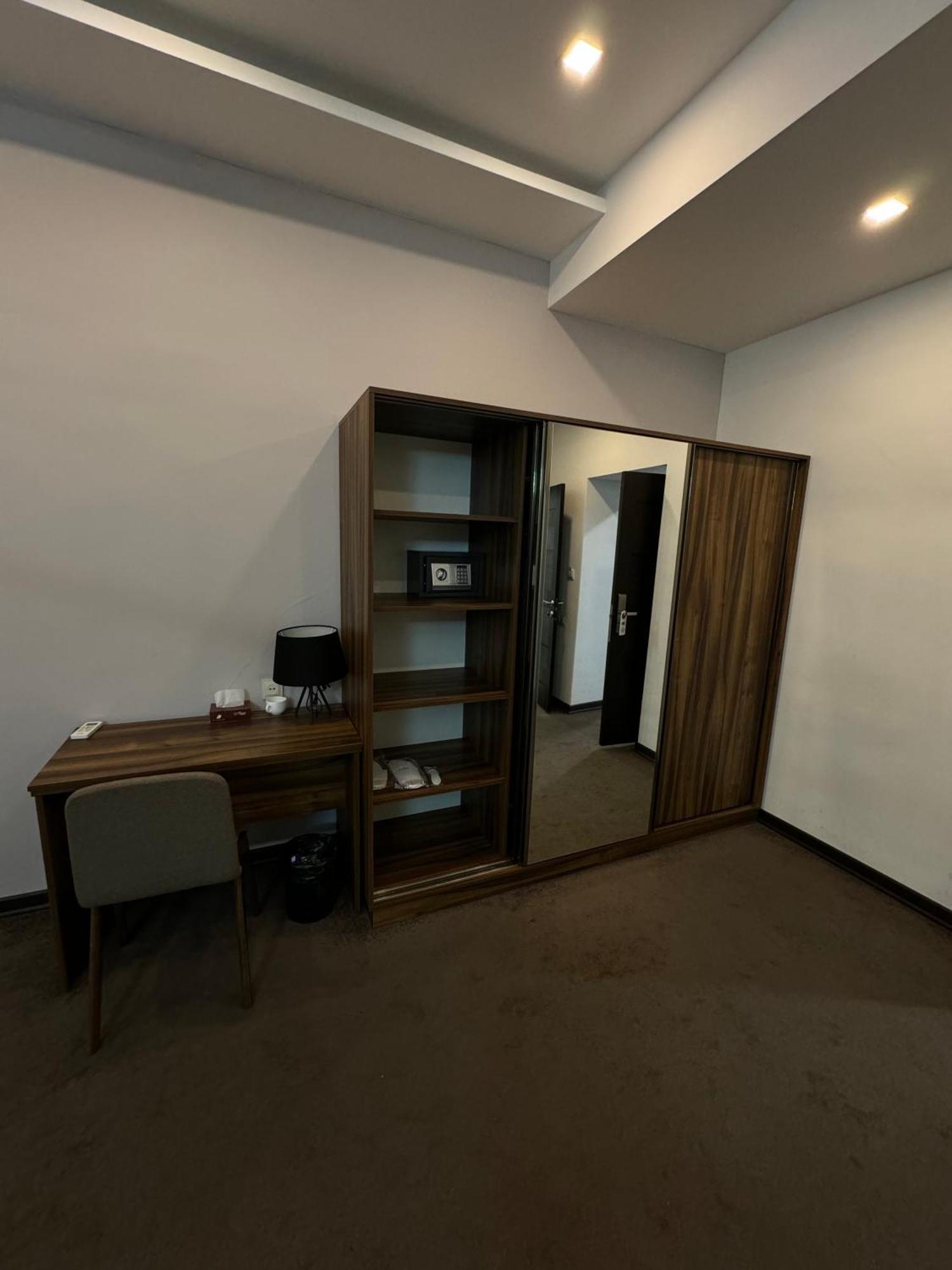 Moscow Boutique Hotel Jerevan Exteriör bild