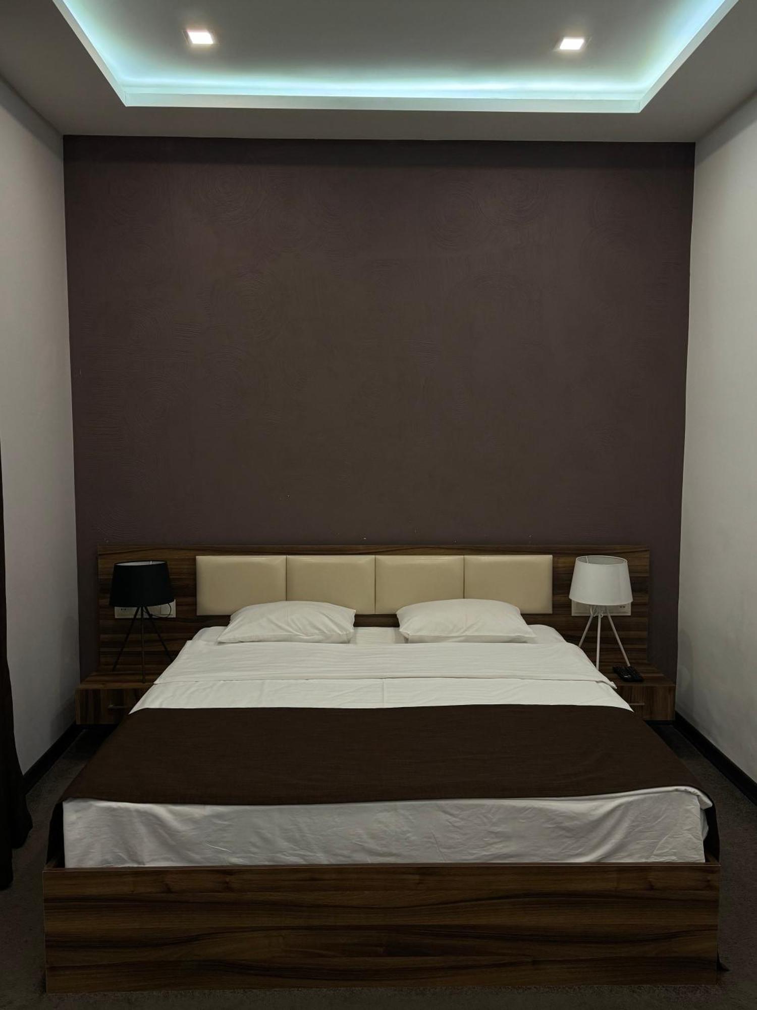 Moscow Boutique Hotel Jerevan Exteriör bild
