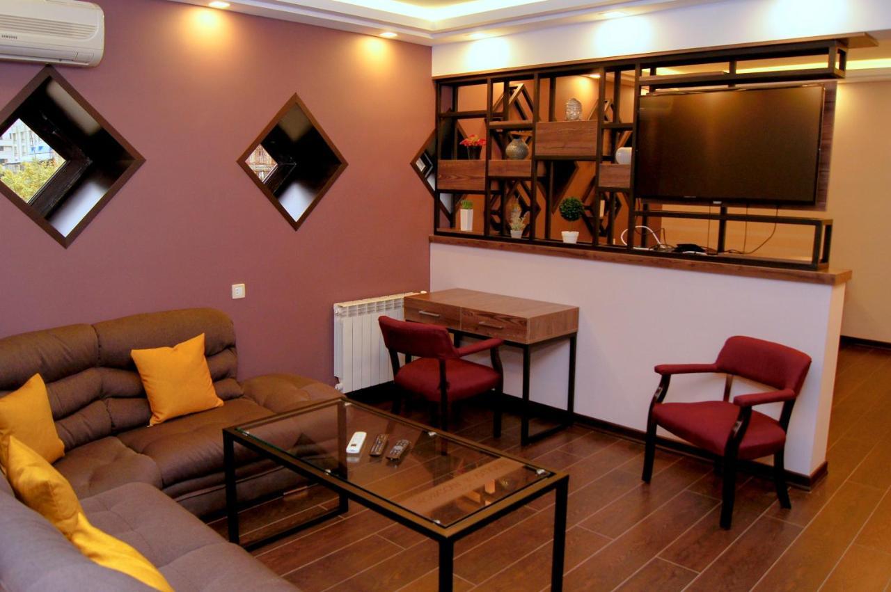Moscow Boutique Hotel Jerevan Exteriör bild