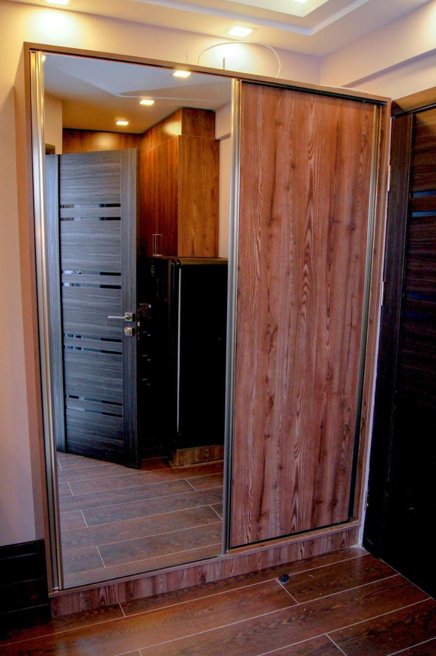 Moscow Boutique Hotel Jerevan Exteriör bild