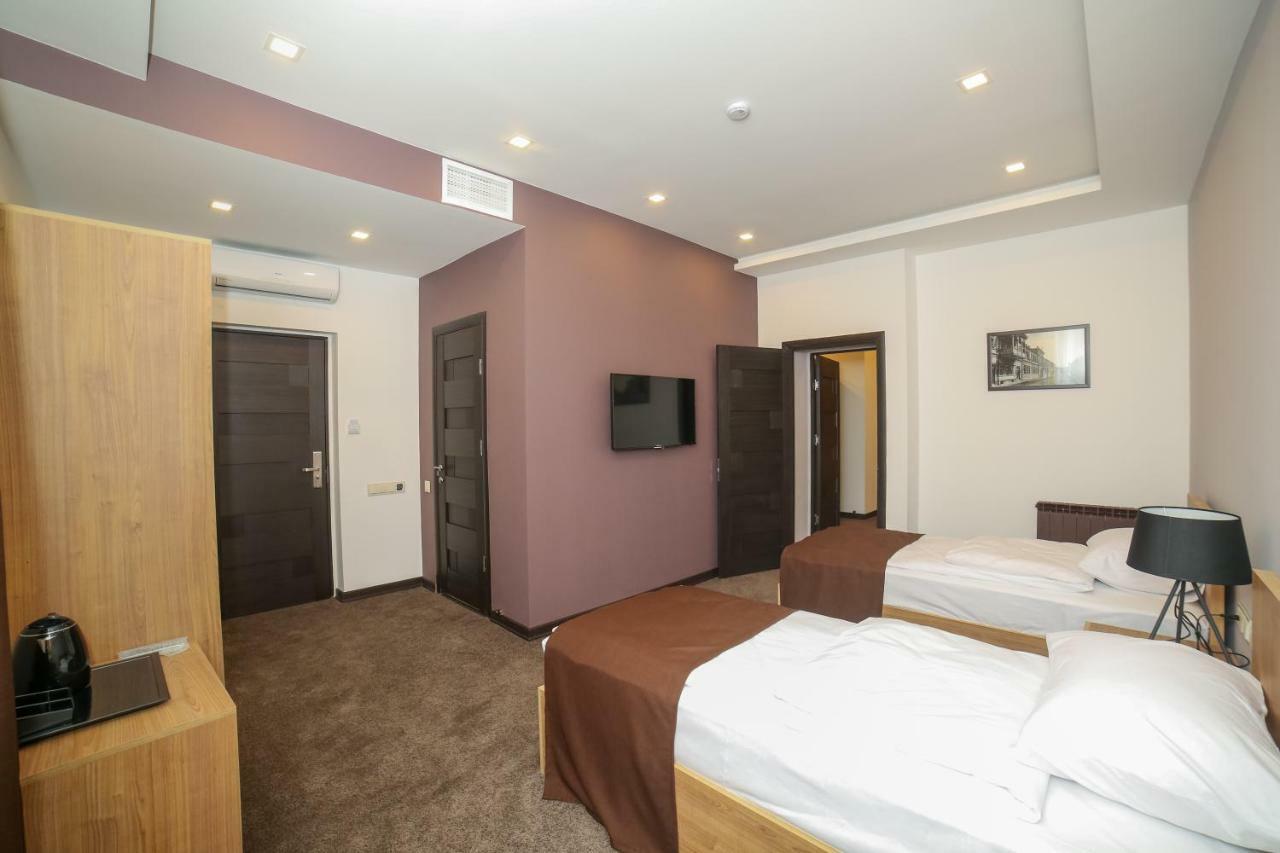 Moscow Boutique Hotel Jerevan Exteriör bild